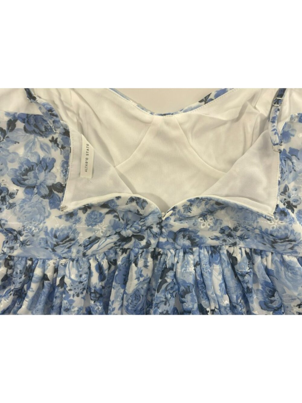 Altard State Scalloped Hem Dress Blue & White Floral Adjustable Straps Sz XL NEW - Picture 8 of 10